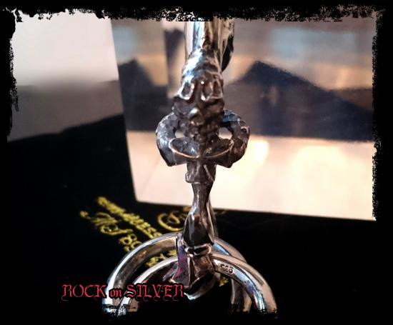 twoface skull hook